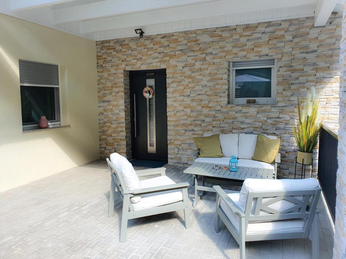 Tiny Kozma Apartment بودينسدورف المظهر الخارجي الصورة